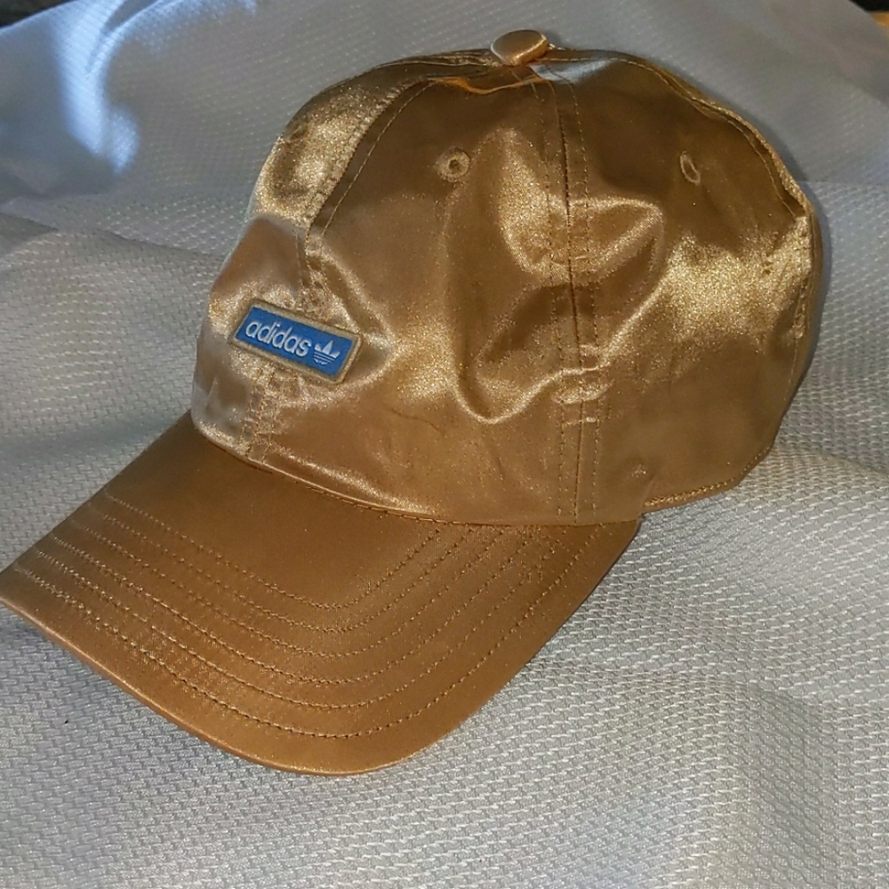 Adidas gold hat